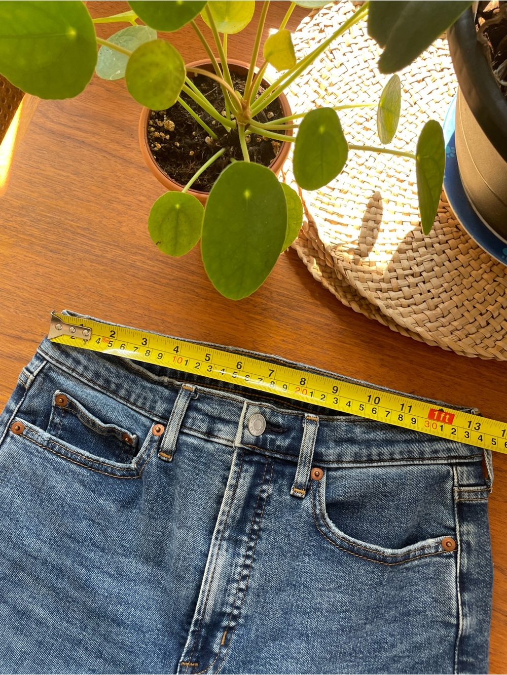GAP High-Rise Cigarette Jeans Medium Wash Size 6 / 28R - Picture 8 of 10